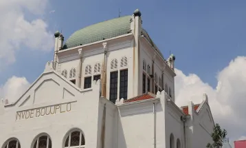 Masjid Cut Meutia, Bangunan Belanda yang Difungsikan Sebagai Masjid