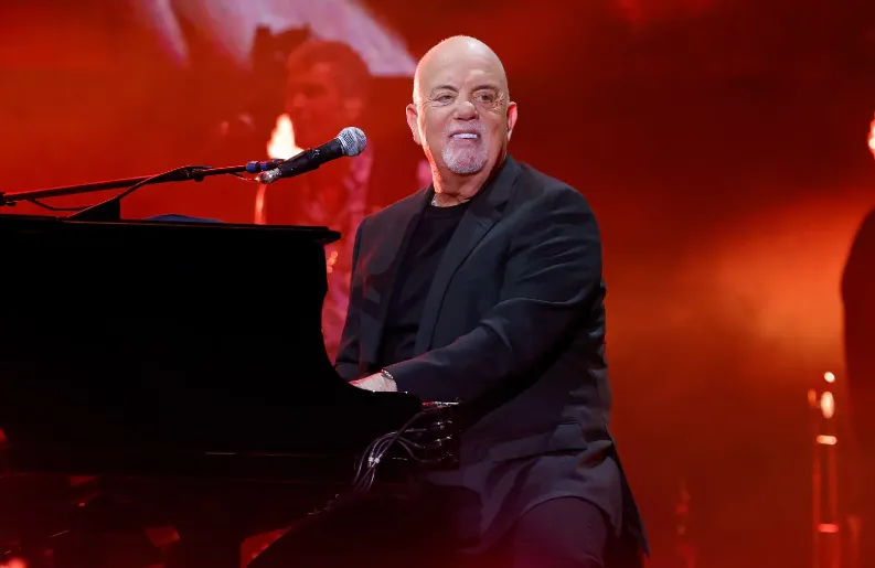 Billy Joel Merilis Single Baru, Turn The Lights Back On Setelah 17 Tahun