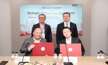 Telkomsel dan Huawei Tandatangani Kerja Sama Home Broadband and 5G Innovation