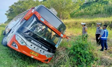 Bus Rosalia Indah Kecelakaan di Tol Semarang-Batang, 7 Orang Tewas