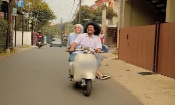 Vespa Kesayangan Babe Cabita Dilelang, Hasilnya untuk Bangun Masjid dan Pesantren