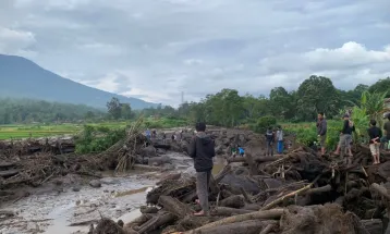 Update Banjir Bandang Sumatra Barat: Korban Tewas Bertambah Jadi 43, 15 Hilang