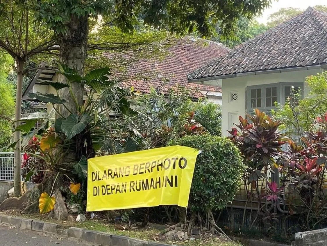 Rumah Milea Bandung, Dari Viral Kini Dilarang Berfoto