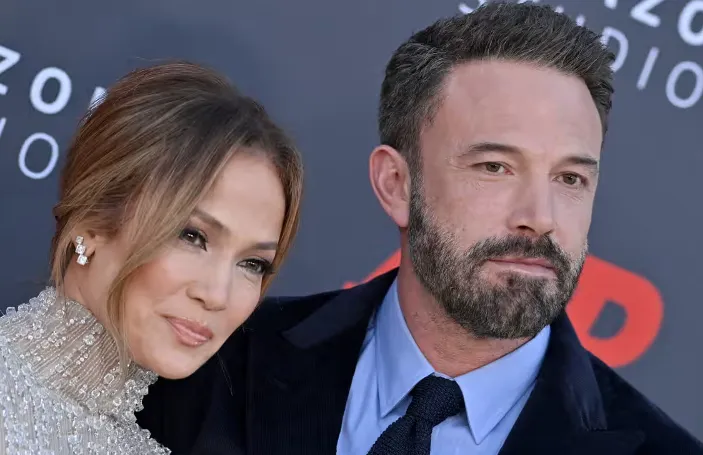 Jennifer Lopez Mengajukan Gugatan Cerai dari Ben Affleck Setelah Dua Tahun Menikah