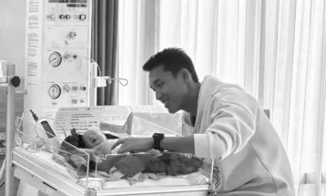 Selamat, Shanju Istri Jonatan Christie Melahirkan Anak Pertama