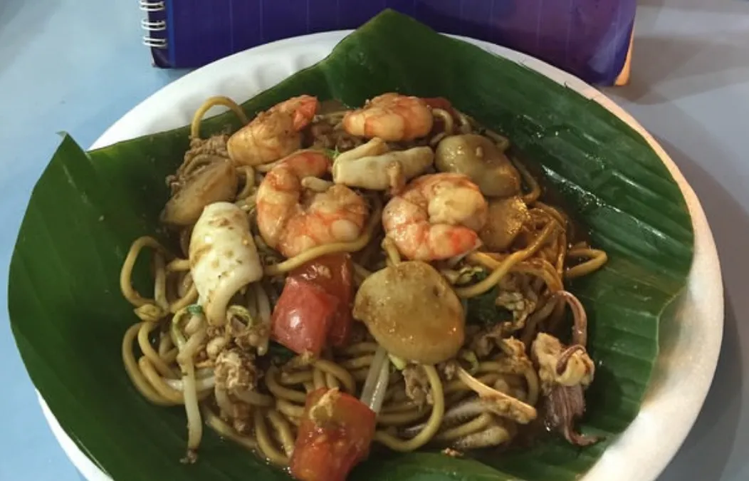 Mengenal Mie Kangkung Belacan, Kuliner Legendaris Primadona di Medan