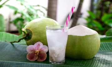 Manfaat Minum Air Kelapa untuk Wanita, Pereda Nyeri Haid