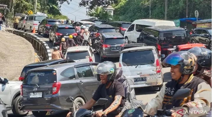 Pilihan Jalur Alternatif Menuju Puncak, Anti Macet di Jalan