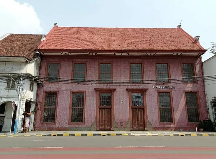 Daftar Gedung Angker di Jakarta, Ada Rumah hingga Mall