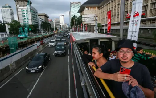 Wisata Keliling Jakarta, Ini Daftar Rute dan Cara Naik Bus Wisata Jakarta Explorer