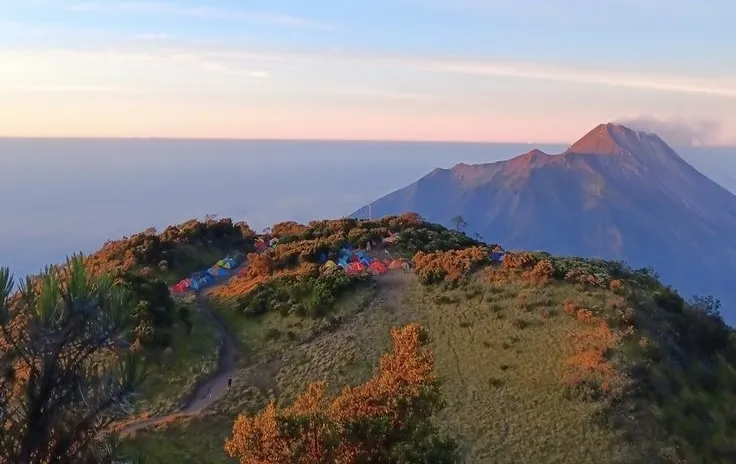 Jalur Pendakian Merbabu Ditutup Sementara Mulai 31 Oktober