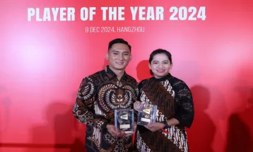 Ganda Campuran Hikmat/Ratri Raih Penghargaan Pasangan Terbaik BWF 2024